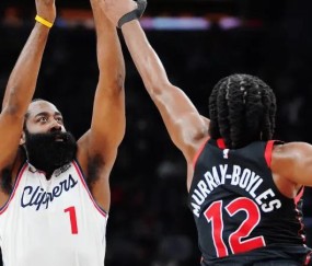 乐鱼app官方下载入口-快船121-117猛龙3利好！哈登关键球太猛，祖巴茨回暖，配角齐贡献