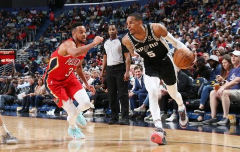 乐鱼·体育官方网站-卡位战复仇鹈鹕！马刺目标一致努力冲击附加赛