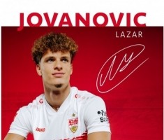 官方：塞尔超18岁小将约万诺维奇加盟斯图加特，合同期至2029年