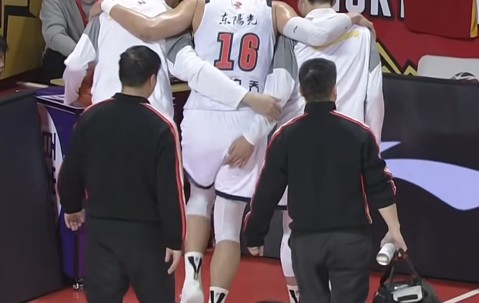 乐鱼leyu体育-广东今日早报！焦泊乔伤情更新，威姆斯正式回归，杜锋深夜发声