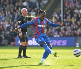 乐鱼网页版登录入口官网-ESPN：热火接近以6000万英镑敲定埃泽，球员已向水晶宫表态愿转投