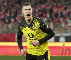 乐鱼网页版登录入口官网-连锁反应！图片报：若施洛特贝克不续约，多特防线或将有多人离队